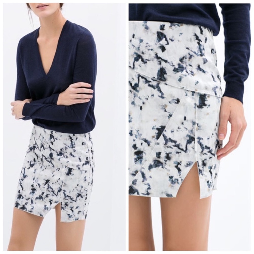 ZARA Medium White, Gray Marble Print Bodycon Mini Skirt